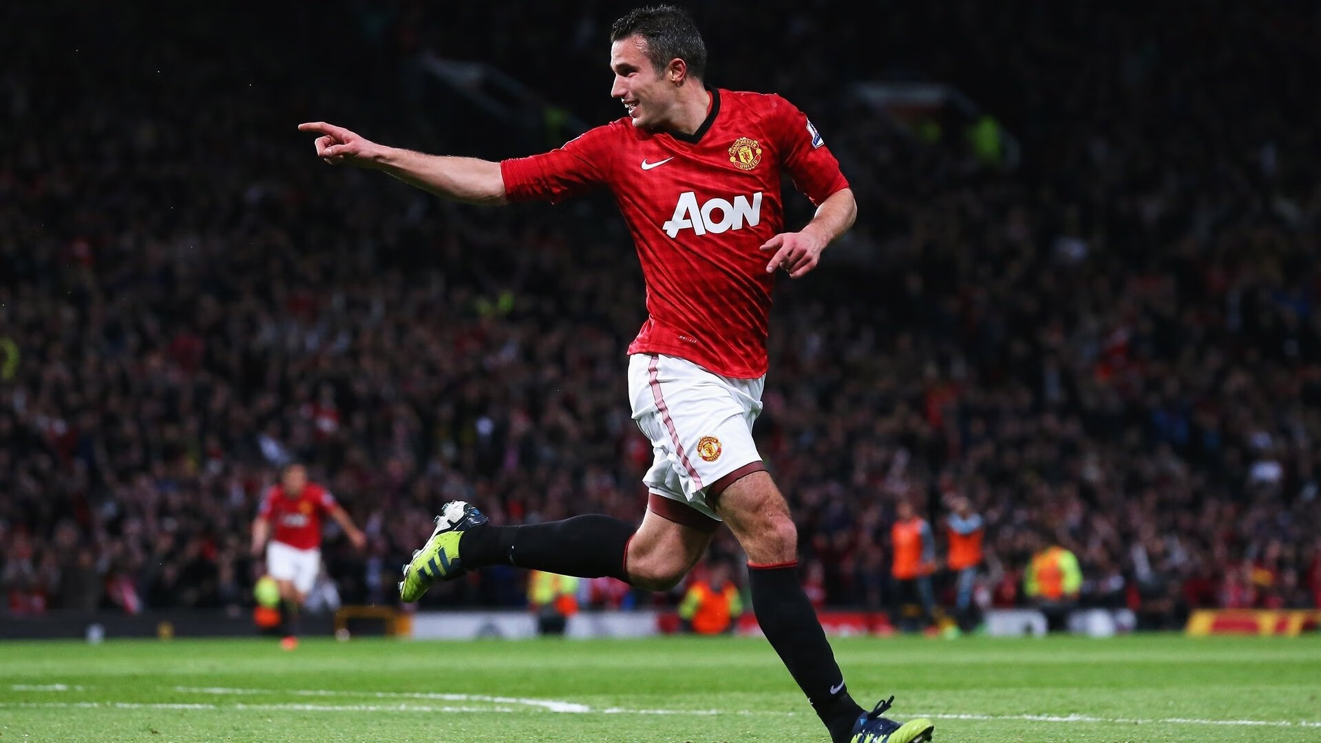 足球场馆绿色低碳转型政策开始执行，设计足球场如何节约城市空间